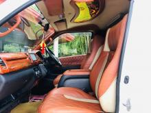 https://riyasewana.com/uploads/toyota-kdh-original-49245217916.jpg