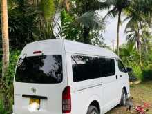 https://riyasewana.com/uploads/toyota-kdh-semi-2011-1421355312152.jpg