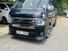 https://riyasewana.com/uploads/toyota-kdh-super-1014360822132.jpg