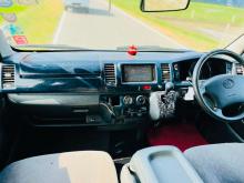 https://riyasewana.com/uploads/toyota-kdh-super-111117016205.jpg