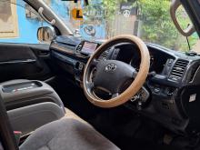 https://riyasewana.com/uploads/toyota-kdh-super-1118552317972.jpg