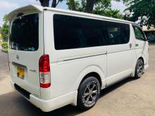 https://riyasewana.com/uploads/toyota-kdh-super-121654456844.jpg