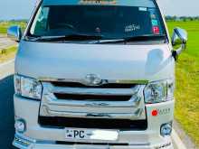 Toyota KDH 2006 Van