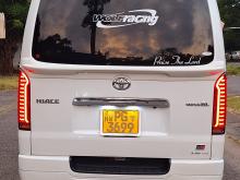 https://riyasewana.com/uploads/toyota-kdh-super-1411072617846.jpg