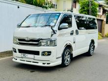 Toyota KDH Super GL 2011 Van