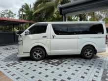 https://riyasewana.com/uploads/toyota-kdh-super-1810563522862.jpg
