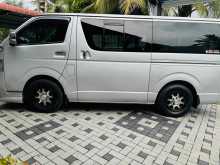 https://riyasewana.com/uploads/toyota-kdh-super-189514422312.jpg