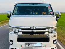 Toyota KDH SUPER 2012 Van