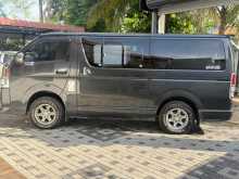 https://riyasewana.com/uploads/toyota-kdh-super-19420722652.jpg