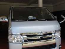 Toyota KDH 2005 Van