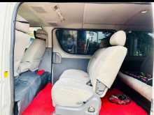 https://riyasewana.com/uploads/toyota-kdh-super-2007-307562712193.jpg