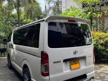 https://riyasewana.com/uploads/toyota-kdh-super-2014-1410524712802.jpg