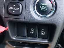 https://riyasewana.com/uploads/toyota-kdh-super-2014-2014510312104.jpg