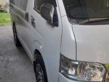 https://riyasewana.com/uploads/toyota-kdh-super-2015-521485012684.jpg