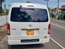 https://riyasewana.com/uploads/toyota-kdh-super-2017-321322212262.jpg