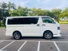 https://riyasewana.com/uploads/toyota-kdh-super-22009374623.jpg