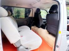 https://riyasewana.com/uploads/toyota-kdh-super-2613104217775.jpg