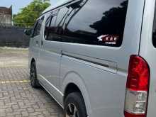https://riyasewana.com/uploads/toyota-kdh-super-271333334553.jpg