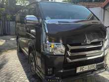 Toyota KDH Super GL 205 2007 Van