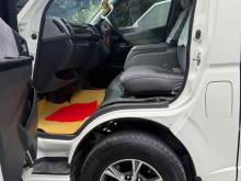 https://riyasewana.com/uploads/toyota-kdh-super-310290324881.jpg