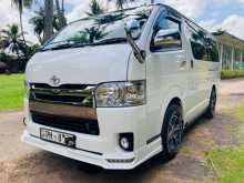 https://riyasewana.com/uploads/toyota-kdh-super-31030214743.jpg