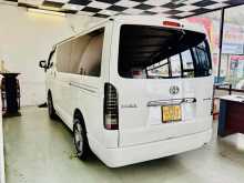 https://riyasewana.com/uploads/toyota-kdh-super-322183122583.jpg