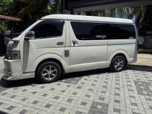 https://riyasewana.com/uploads/toyota-kdh-super-510044022282.jpg