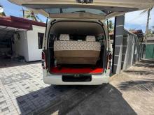 https://riyasewana.com/uploads/toyota-kdh-super-510050524443.jpg