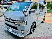 Toyota KDH Super Gl 206 2012 Van