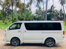 https://riyasewana.com/uploads/toyota-kdh-super-71233264043.jpg