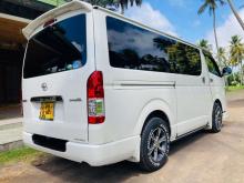 https://riyasewana.com/uploads/toyota-kdh-super-71346186546.jpg