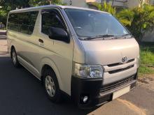 Toyota KDH SUPER GL 2017 Van