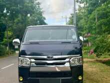 Toyota KDH Super GL 200 2007 Van