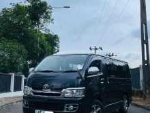 https://riyasewana.com/uploads/toyota-kdh-supergl-2512112622522.jpg