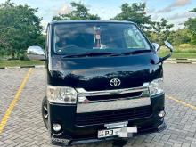 Toyota KDH Supet Gl 201 2014 Van