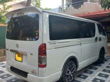 https://riyasewana.com/uploads/toyota-kdh-trh-12819166374.jpg