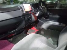 https://riyasewana.com/uploads/toyota-kdh-trh-161937426845.jpg