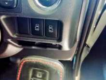 https://riyasewana.com/uploads/toyota-kdh-trh-1622405165.jpg