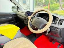 https://riyasewana.com/uploads/toyota-kdh-trh-191059554073.jpg