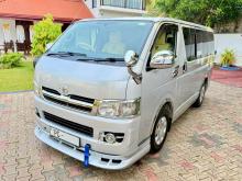 https://riyasewana.com/uploads/toyota-kdh-trh-191656576314.jpg