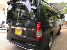 https://riyasewana.com/uploads/toyota-kdh-trh-2006-313081612274.jpg