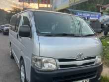Toyota KDH TRH 200 2011 Van