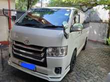 https://riyasewana.com/uploads/toyota-kdh-trh-2015-1815090312822.jpg