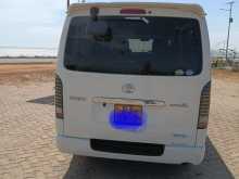 Toyota KDH TRH 200 2015 Van