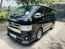 https://riyasewana.com/uploads/toyota-kdh-trh-2022500522152.jpg