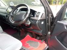 https://riyasewana.com/uploads/toyota-kdh-trh-21903366065.jpg
