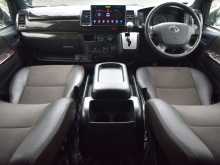 https://riyasewana.com/uploads/toyota-kdh-trh-30133757622.jpg