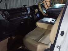 https://riyasewana.com/uploads/toyota-kdh-trh-31550004362.jpg