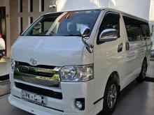 Toyota KDH TRH200 Super GL Dark Prime 2018 Van
