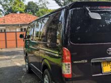https://riyasewana.com/uploads/toyota-kdh-trh200-252038366184.jpg